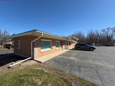 1212 North Seminary Avenue Woodstock IL 60098