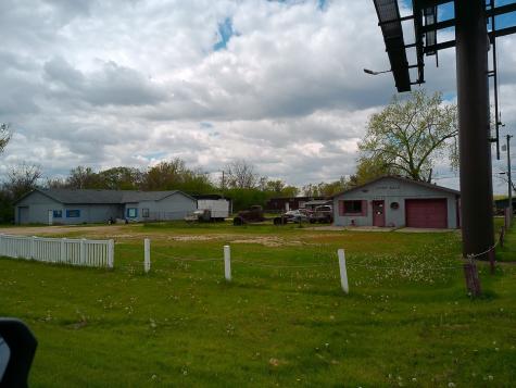14178,14190,14192 Dearborn Avenue South Beloit IL 61080