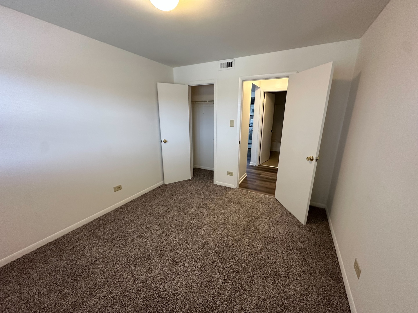 13729 South Brainard Avenue Chicago IL 60633
