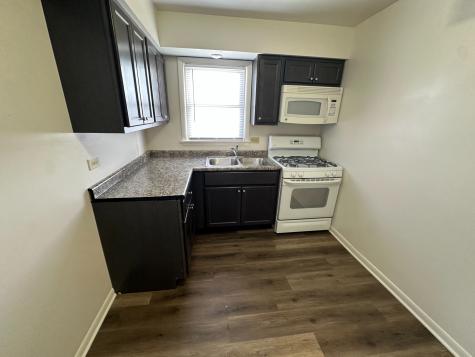 13729 South Brainard Avenue Chicago IL 60633