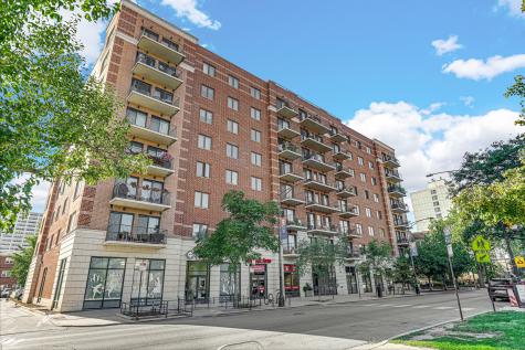 4848 North Sheridan Road Chicago IL 60640