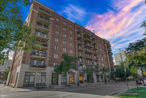 4848 North Sheridan Road Chicago IL 60640