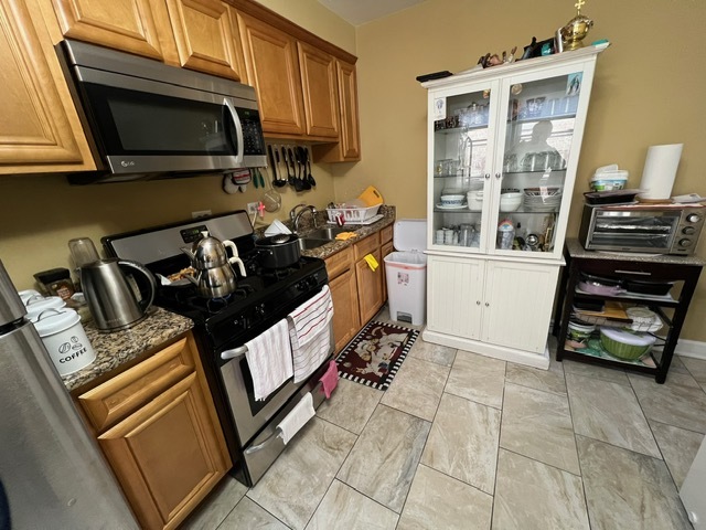4952 Hull Street Skokie IL 60077