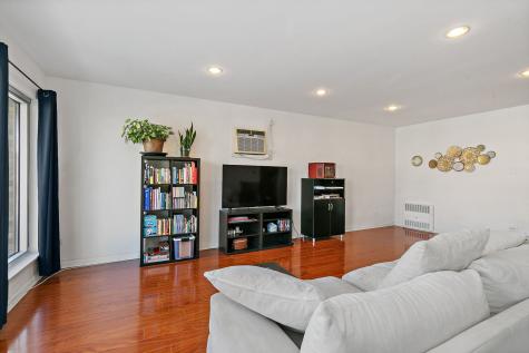 1111 North Harlem Avenue Oak Park IL 60302