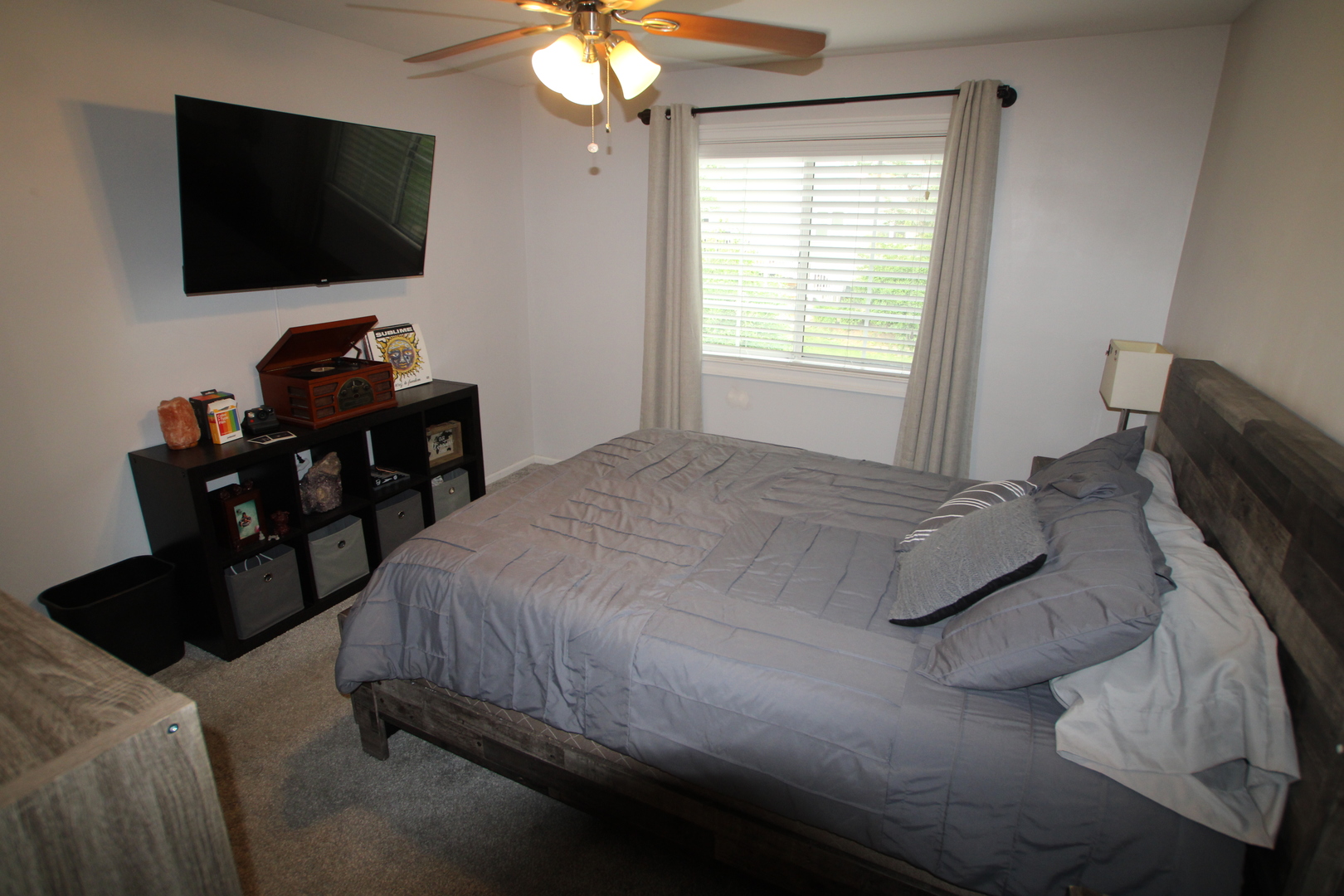 110 Village Creek Drive Lake In The Hills IL 60156