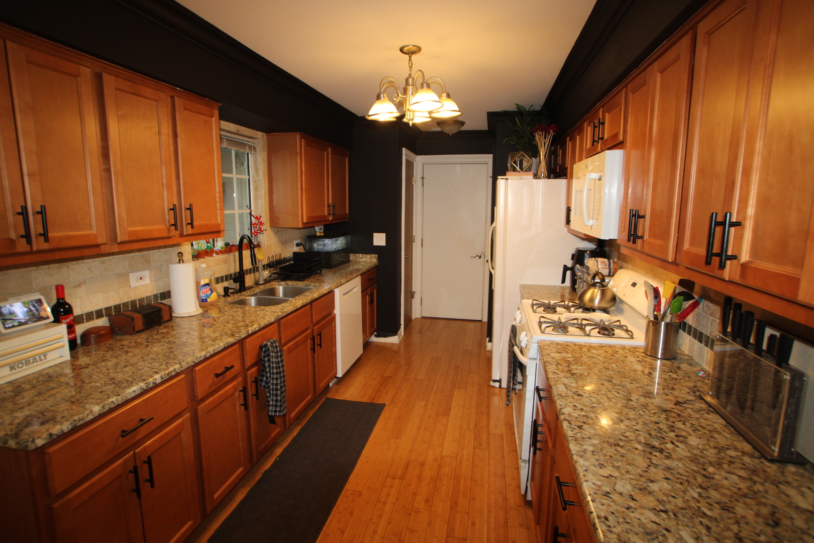 110 Village Creek Drive Lake In The Hills IL 60156