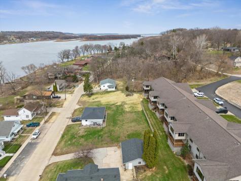 118 5TH Street Fulton IL 61252