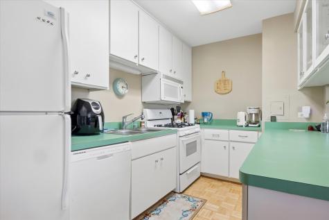 11036 South Kilpatrick Avenue Oak Lawn IL 60453