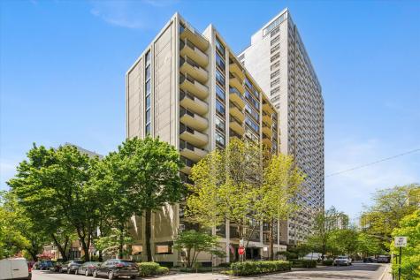 1450 North Astor Street Chicago IL 60610