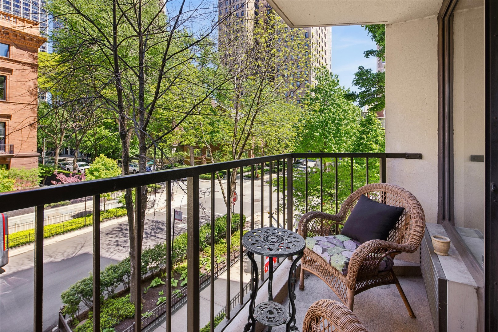 1450 North Astor Street Chicago IL 60610