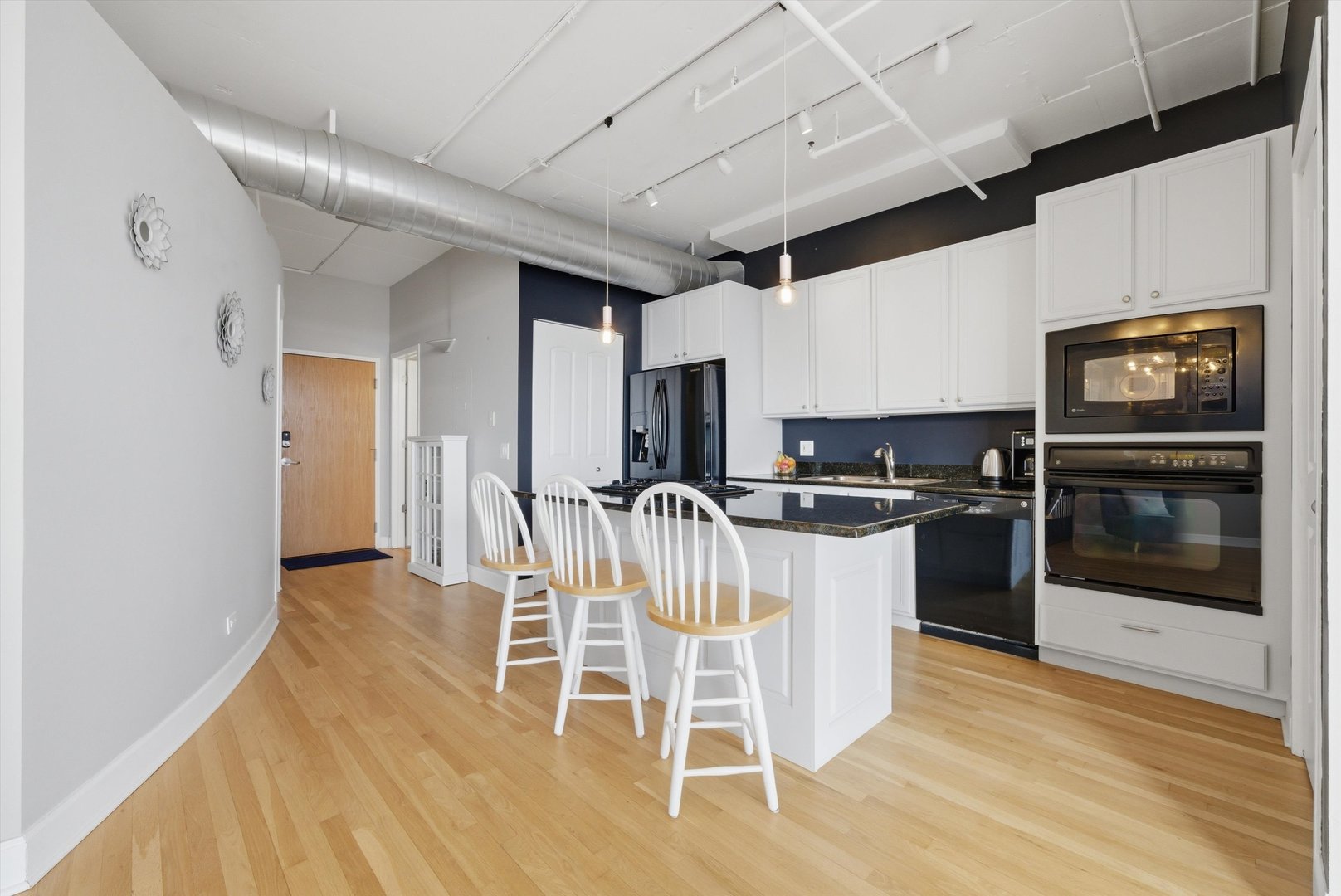 1530 South State Street Chicago IL 60605