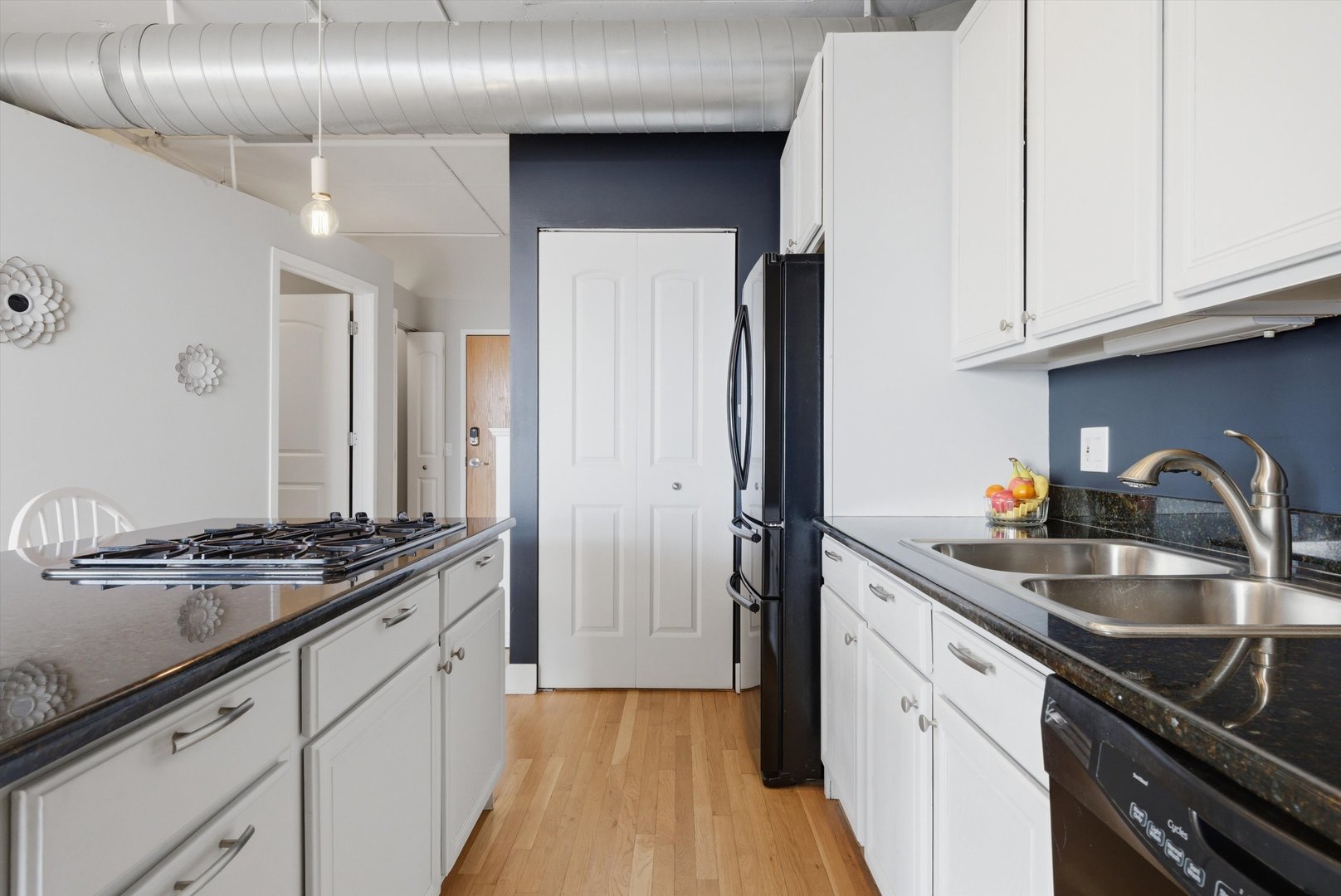 1530 South State Street Chicago IL 60605