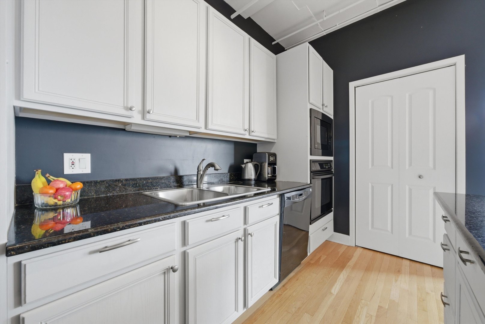 1530 South State Street Chicago IL 60605
