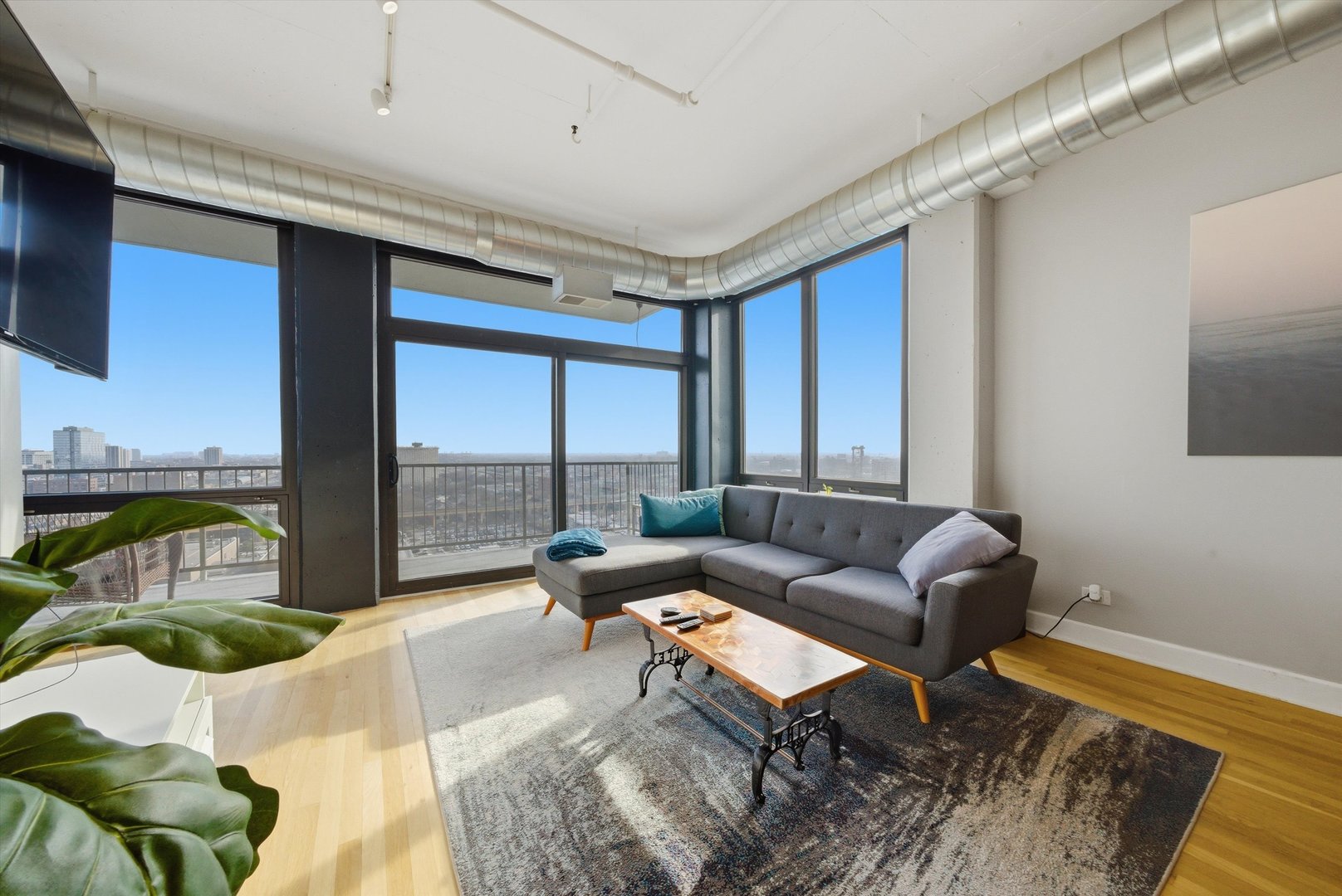 1530 South State Street Chicago IL 60605