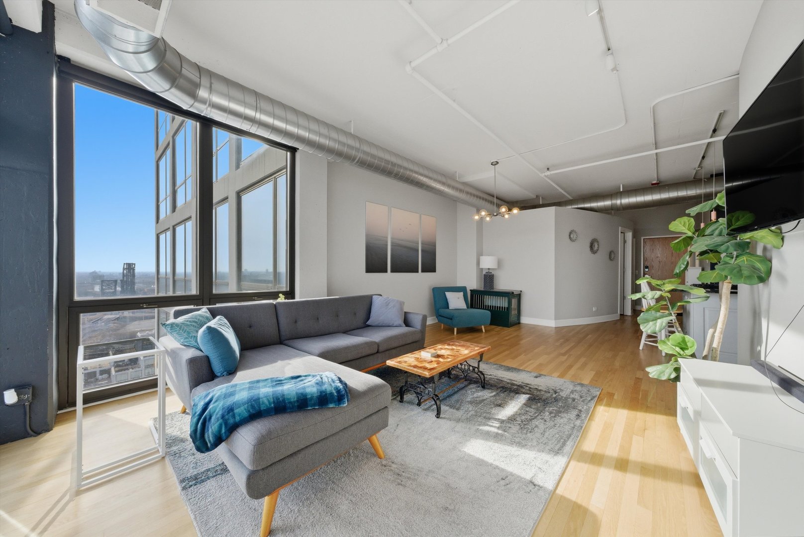 1530 South State Street Chicago IL 60605