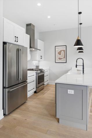 4020 North California Avenue Chicago IL 60618