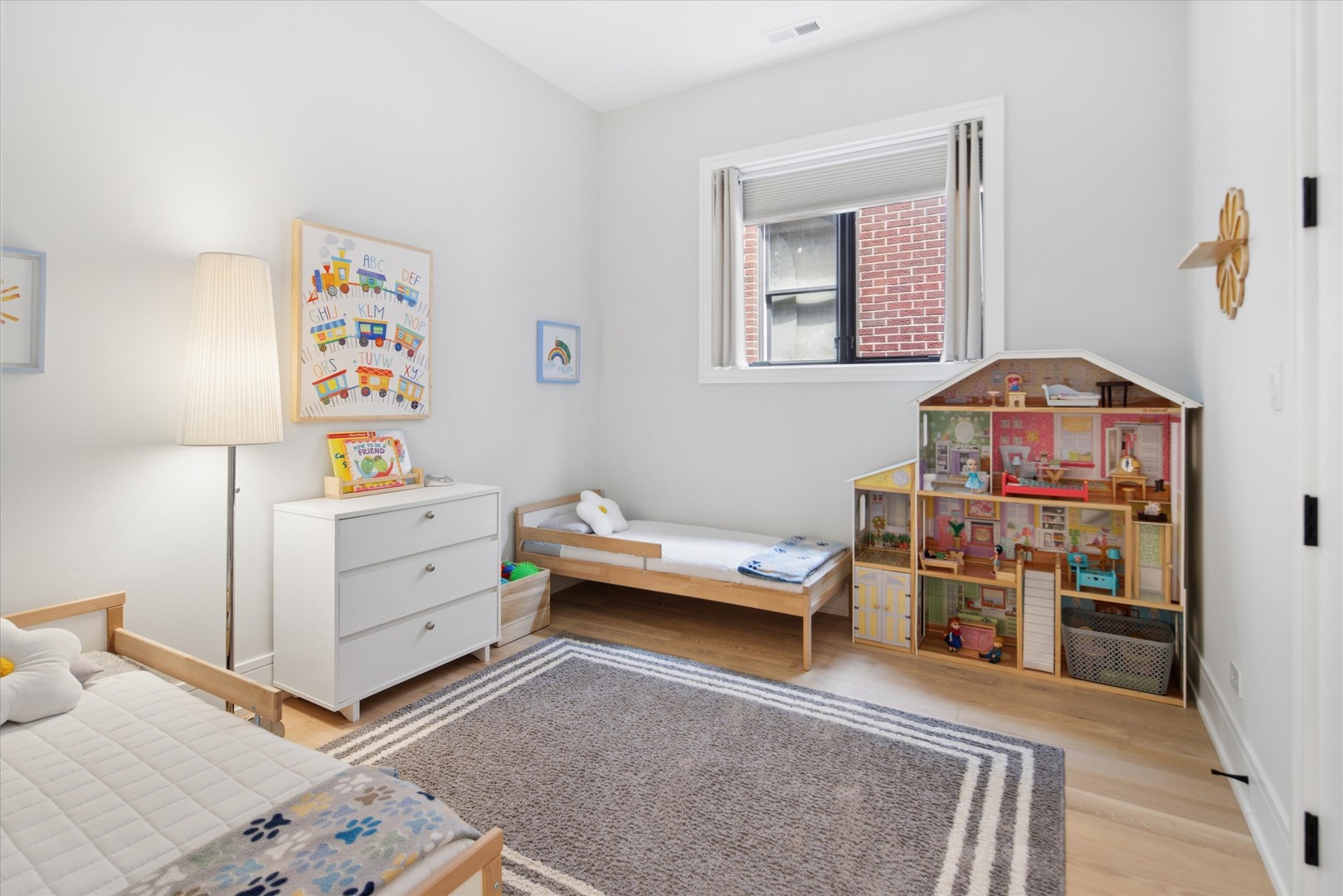 4020 North California Avenue Chicago IL 60618