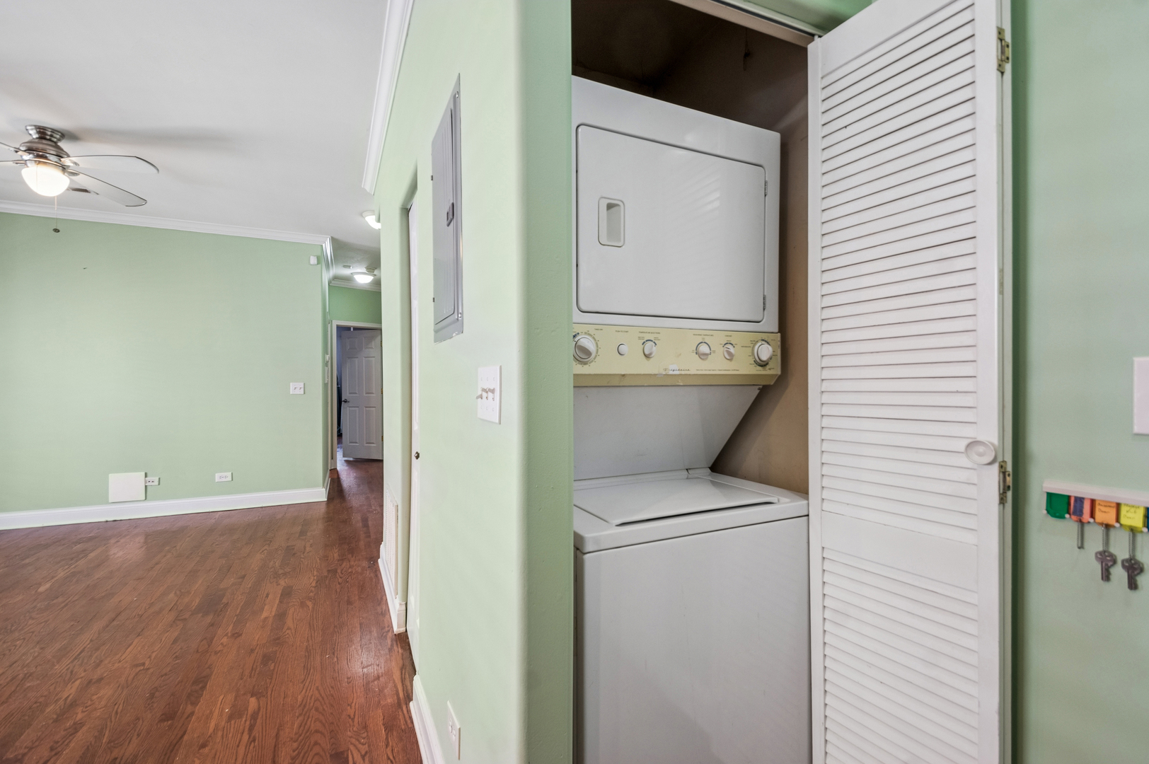 3573 West Lyndale Street Chicago IL 60647