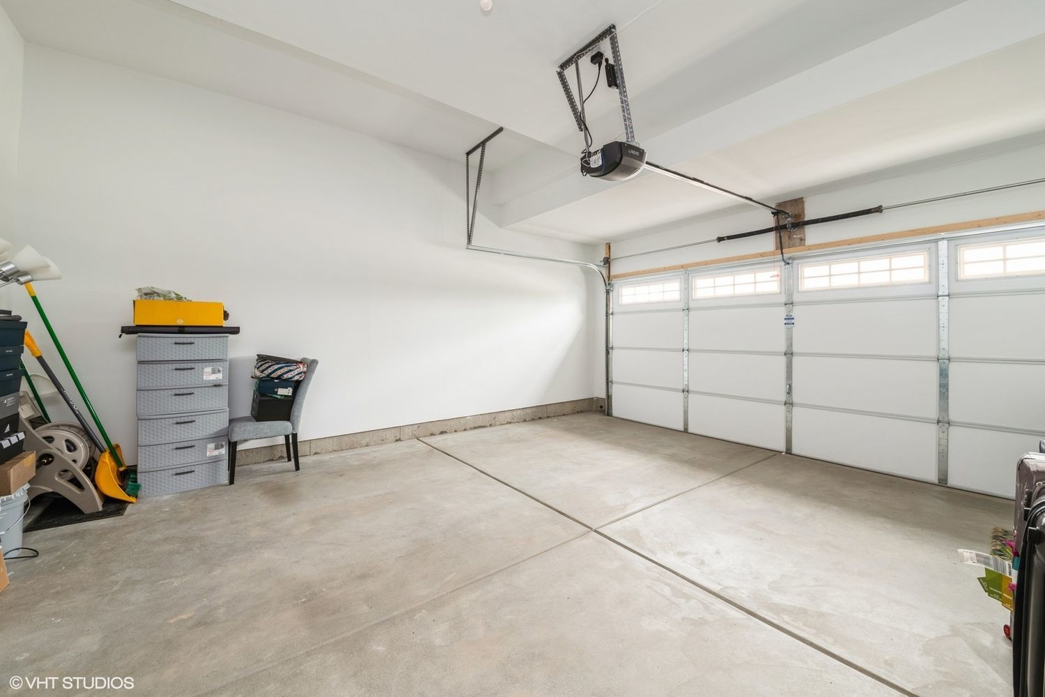 277 Masters Drive Addison IL 60101