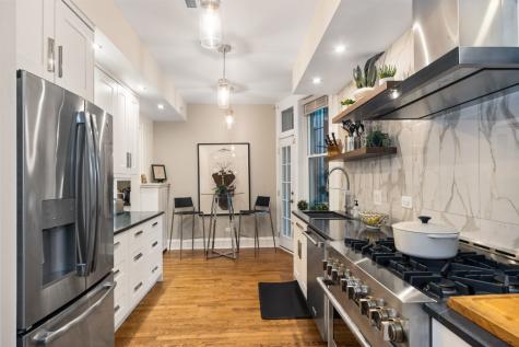 1226 East Madison Park Chicago IL 60615