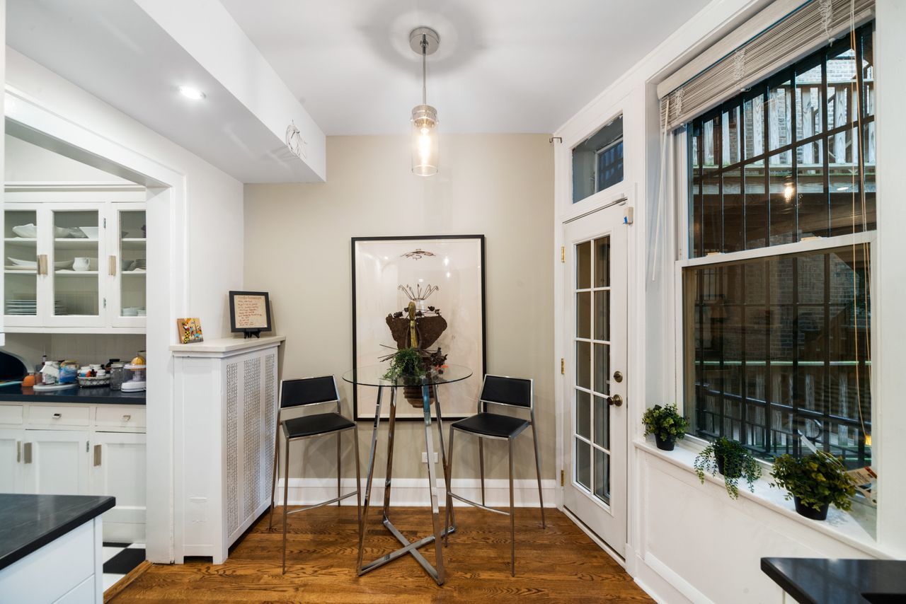 1226 East Madison Park Chicago IL 60615