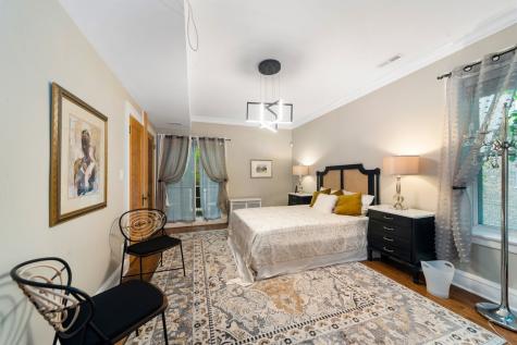 1226 East Madison Park Chicago IL 60615