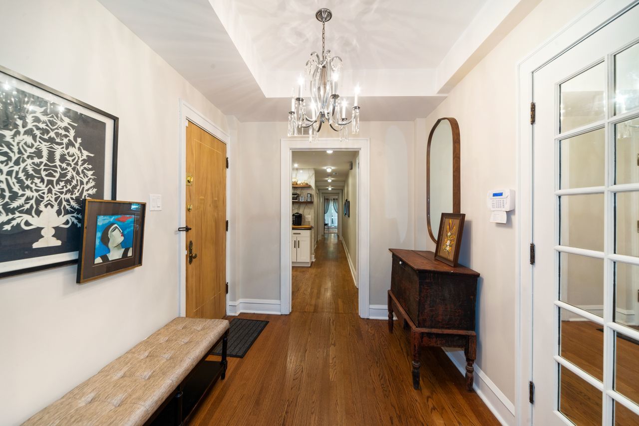 1226 East Madison Park Chicago IL 60615