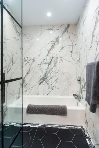 1226 East Madison Park Chicago IL 60615