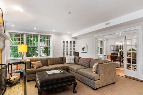 1226 East Madison Park Chicago IL 60615