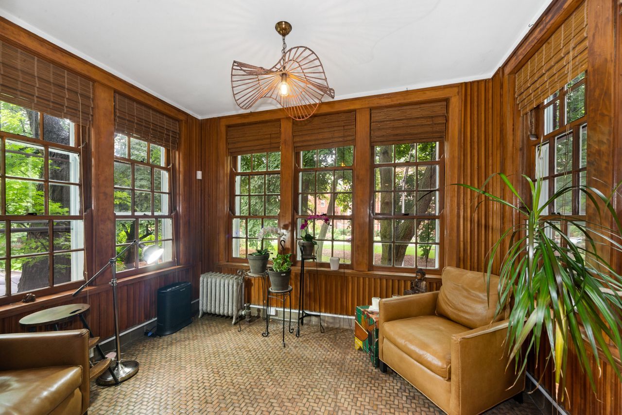 1226 East Madison Park Chicago IL 60615