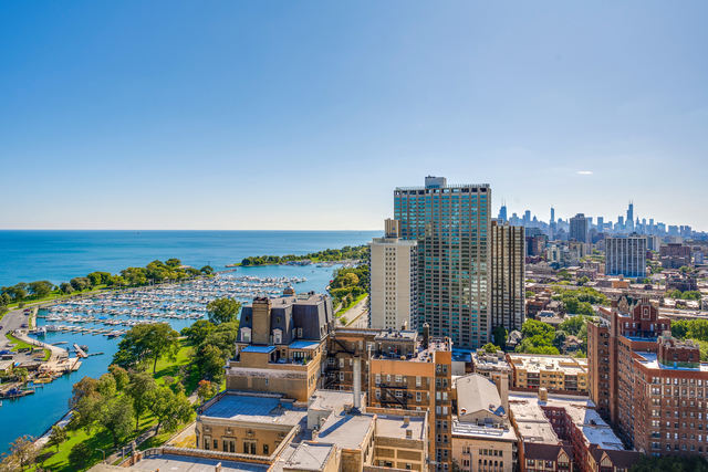 3550 North Lake Shore Drive Chicago IL 60657