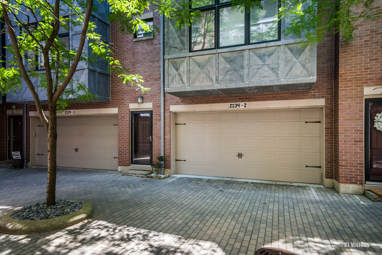 2134 West Irving Park Road Chicago IL 60618