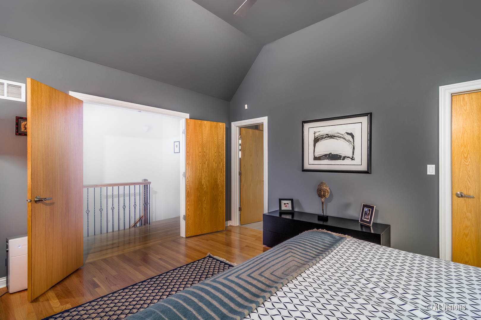 2134 West Irving Park Road Chicago IL 60618