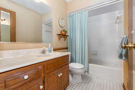 16122 Pine Drive Tinley Park IL 60477