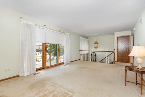 16122 Pine Drive Tinley Park IL 60477