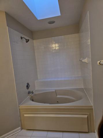 304 Hill Street Wauconda IL 60084