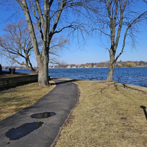 304 Hill Street Wauconda IL 60084