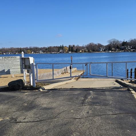 304 Hill Street Wauconda IL 60084
