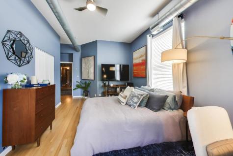 1050 West Foster Avenue Chicago IL 60640