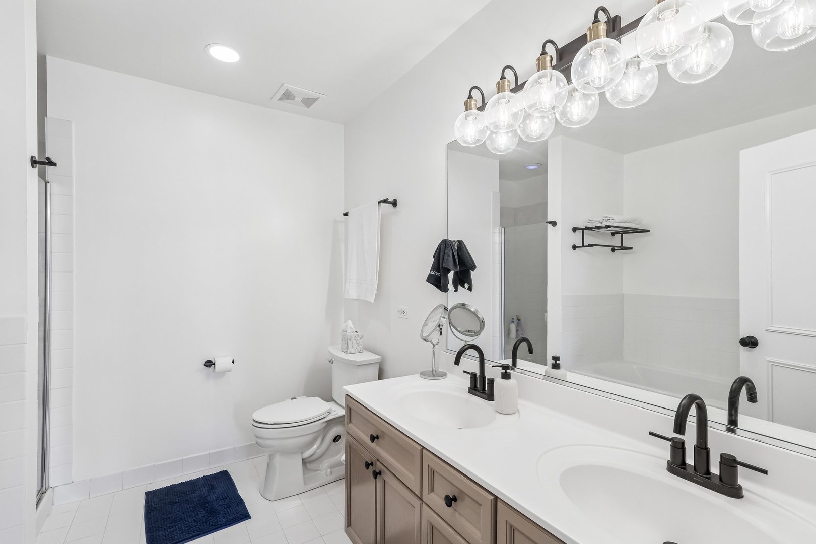 1515 North Wells Street Chicago IL 60610