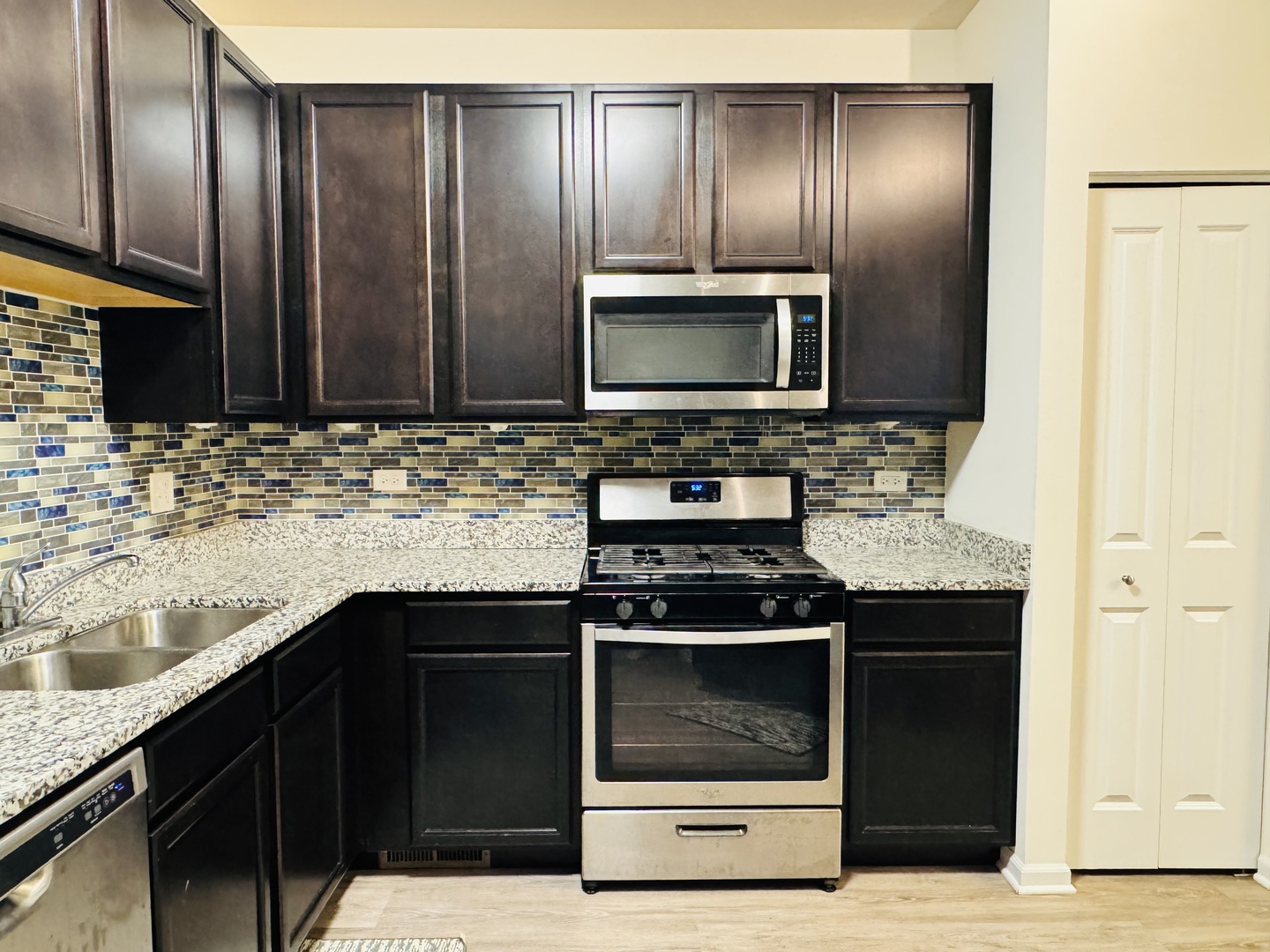 810 Four Seasons Boulevard Aurora IL 60504