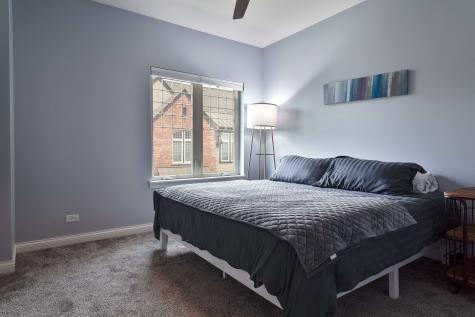 624 Parkside Court Libertyville IL 60048