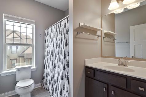 624 Parkside Court Libertyville IL 60048