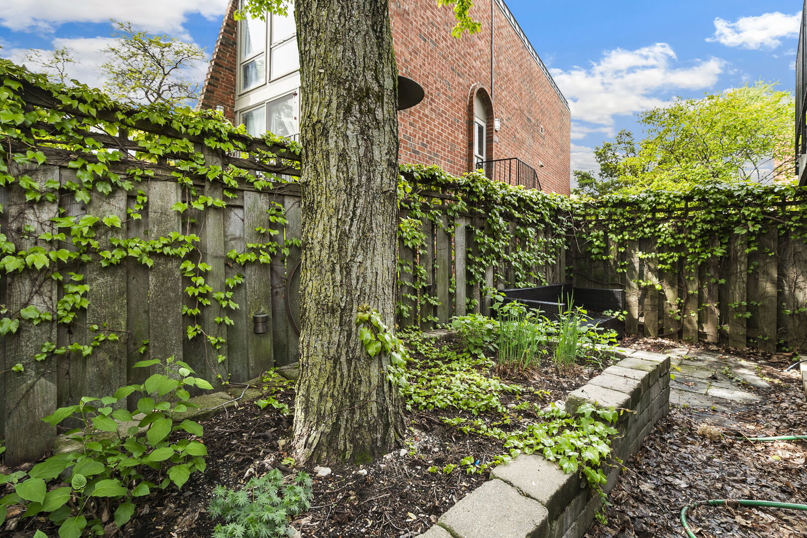 601 West Dickens Avenue Chicago IL 60614