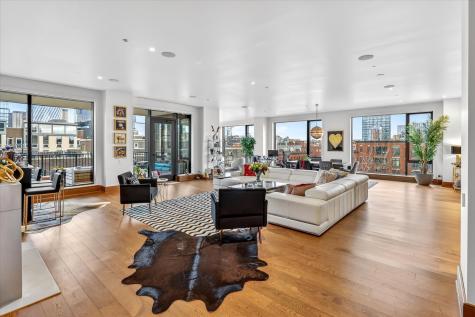21 North May Street Chicago IL 60607