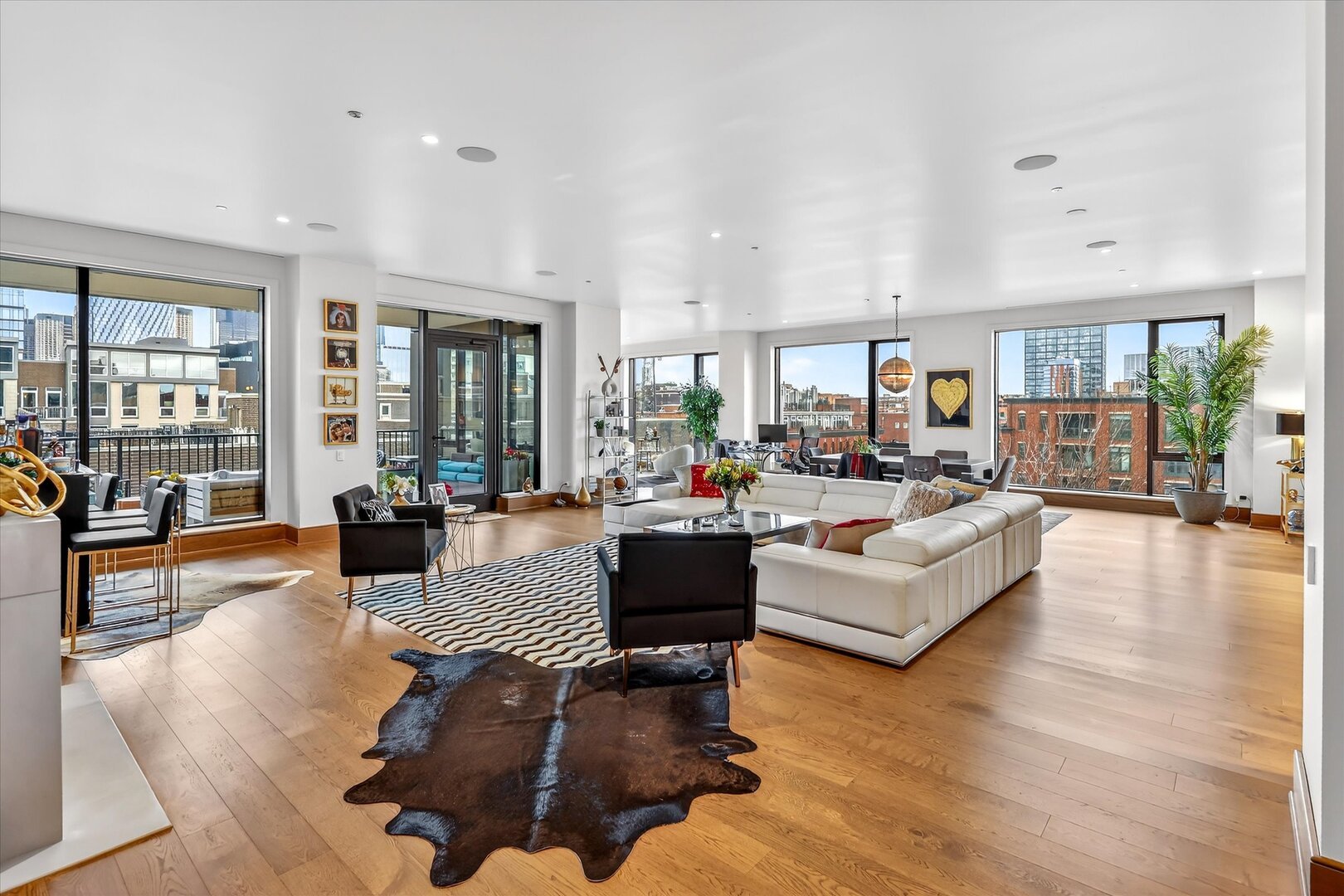 21 North May Street Chicago IL 60607