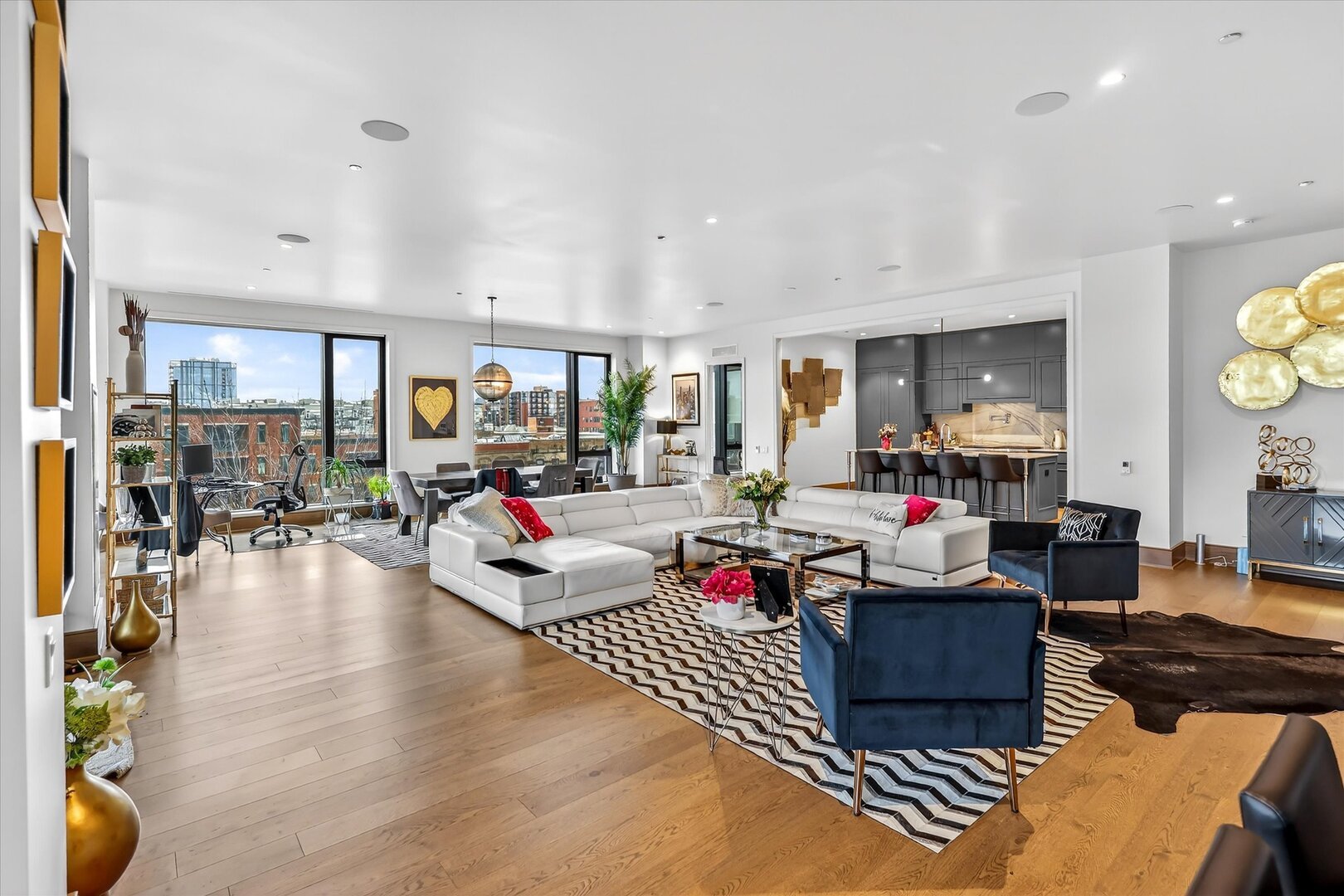 21 North May Street Chicago IL 60607
