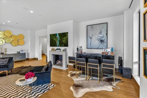21 North May Street Chicago IL 60607