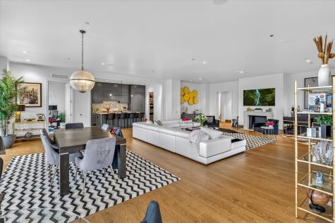 21 North May Street Chicago IL 60607