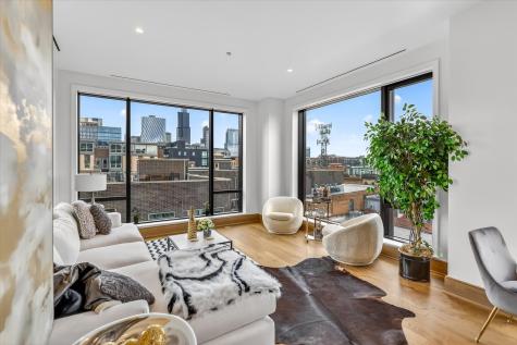 21 North May Street Chicago IL 60607
